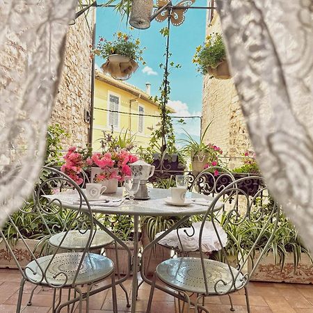 Spello House Patio Apartment Exterior foto